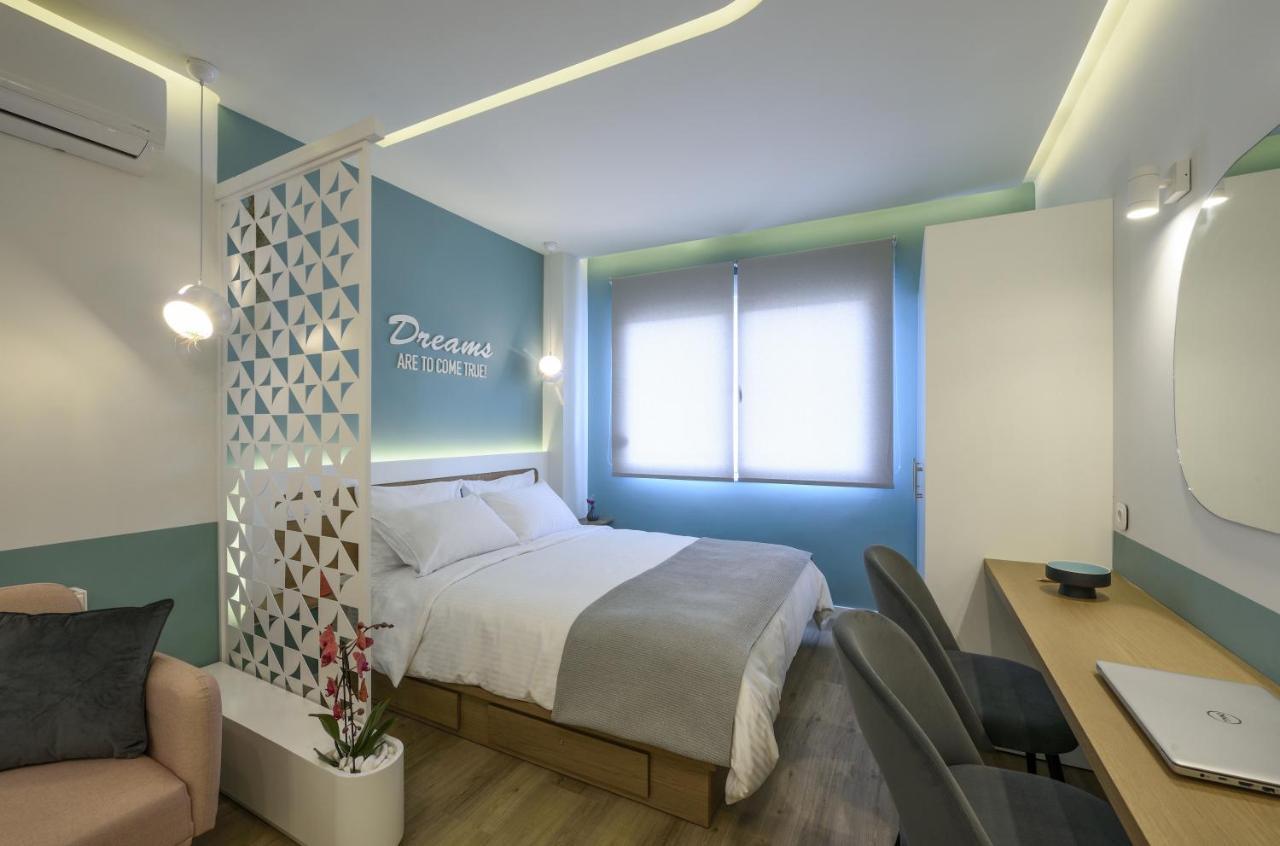 Τhe Half Root Suite In The Heart Of City Center Thessaloníki Eksteriør billede